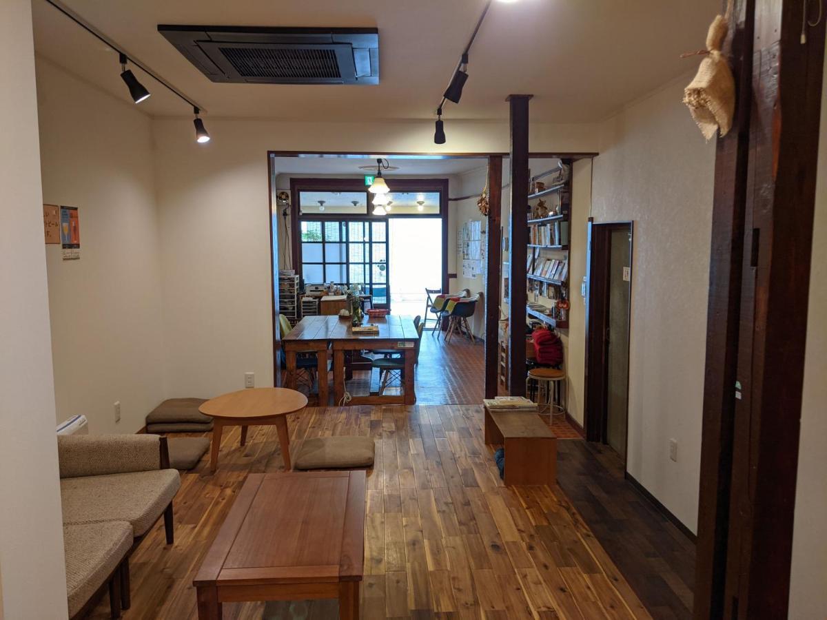 Guesthouse Tomaru Takayama  Eksteriør billede